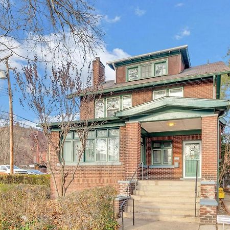 "New Listing" Spacious 3 Bedroom Large Home Close To Downtown, Oakland, & East Liberty! Home Питсбърг Екстериор снимка