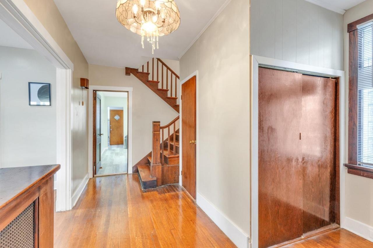 "New Listing" Spacious 3 Bedroom Large Home Close To Downtown, Oakland, & East Liberty! Home Питсбърг Екстериор снимка