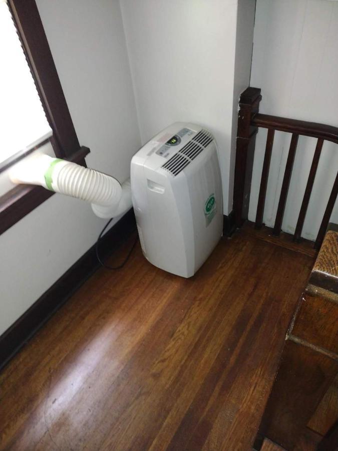 "New Listing" Spacious 3 Bedroom Large Home Close To Downtown, Oakland, & East Liberty! Home Питсбърг Екстериор снимка
